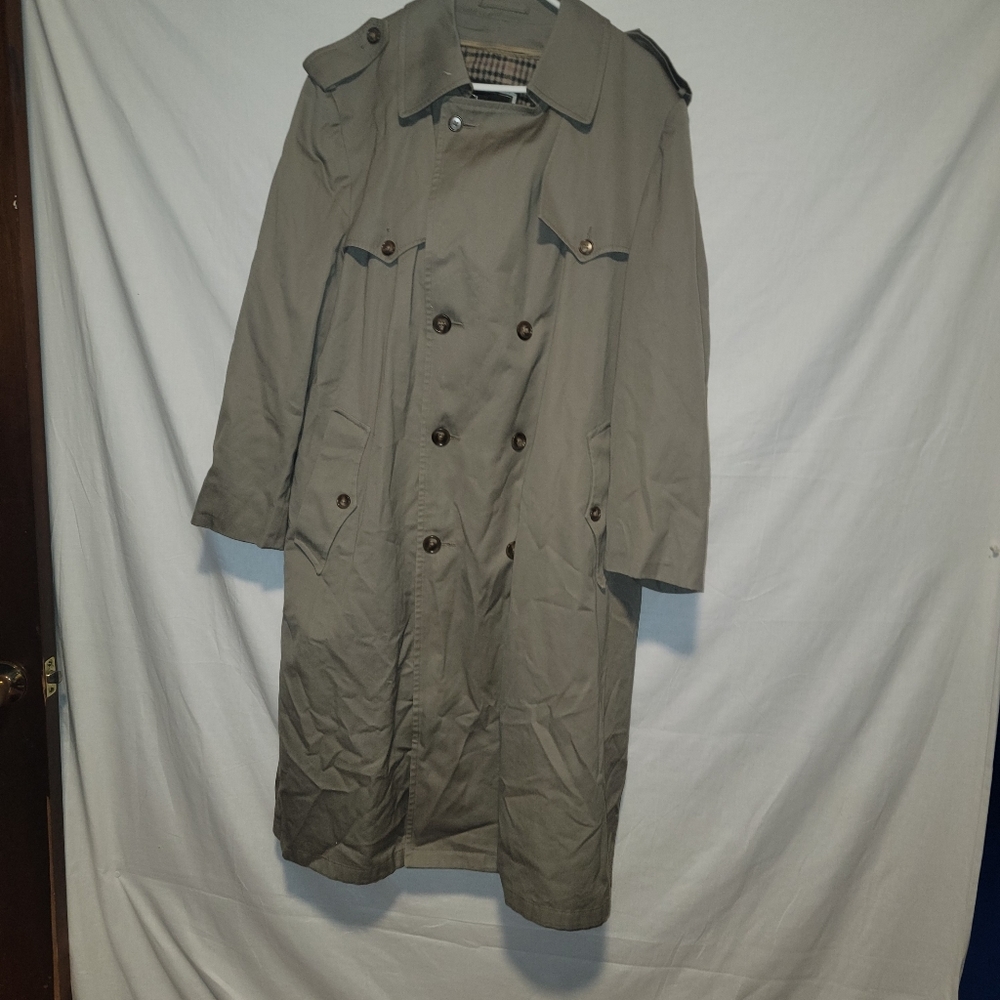 Preloved Christian Dior Trench Coat